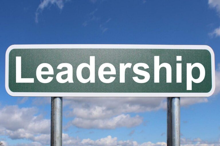 Legea Leadershipului și Managementul Eficient